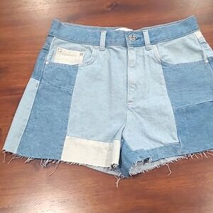 Shorts Size 4 NWOT